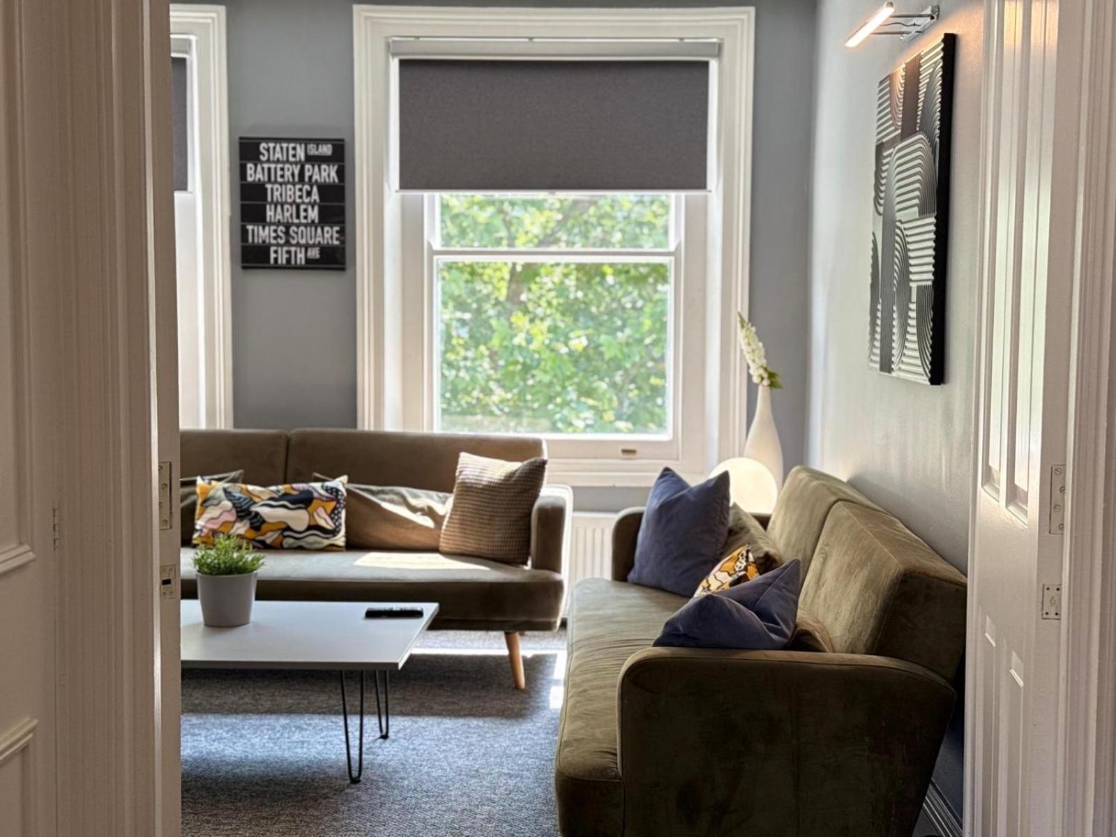 Knightsbridge Two Bed *